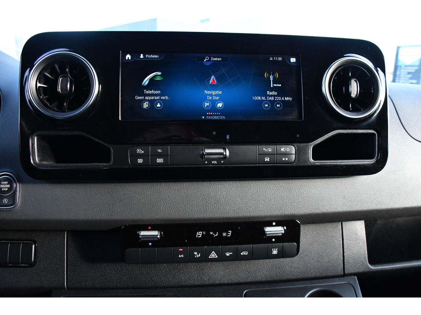 Mercedes-Benz Sprinter 316 2.2 CDI L2H2 PB Edition 360 Camera, Cruise, Carplay, 164pk, Automaat, LED, Stoelverwarming, Standkachel, Trekhaak, Uniek!