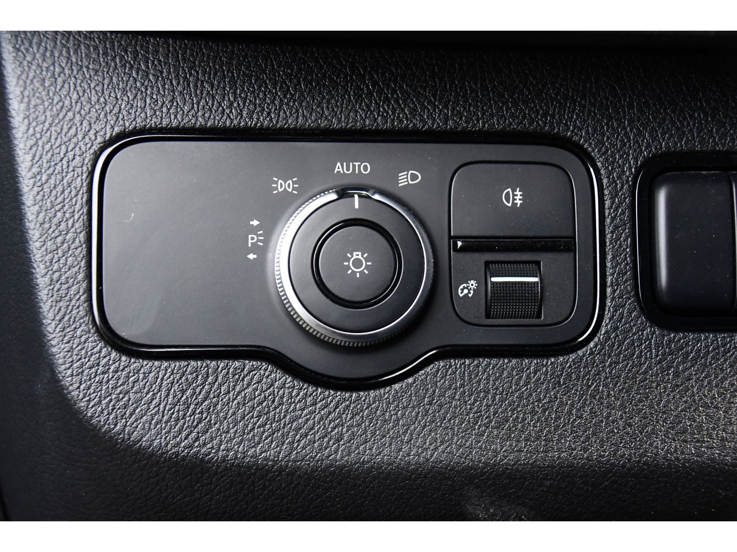 Mercedes-Benz Sprinter 316 2.2 CDI L2H2 PB Edition 360 Camera, Cruise, Carplay, 164pk, Automaat, LED, Stoelverwarming, Standkachel, Trekhaak, Uniek!