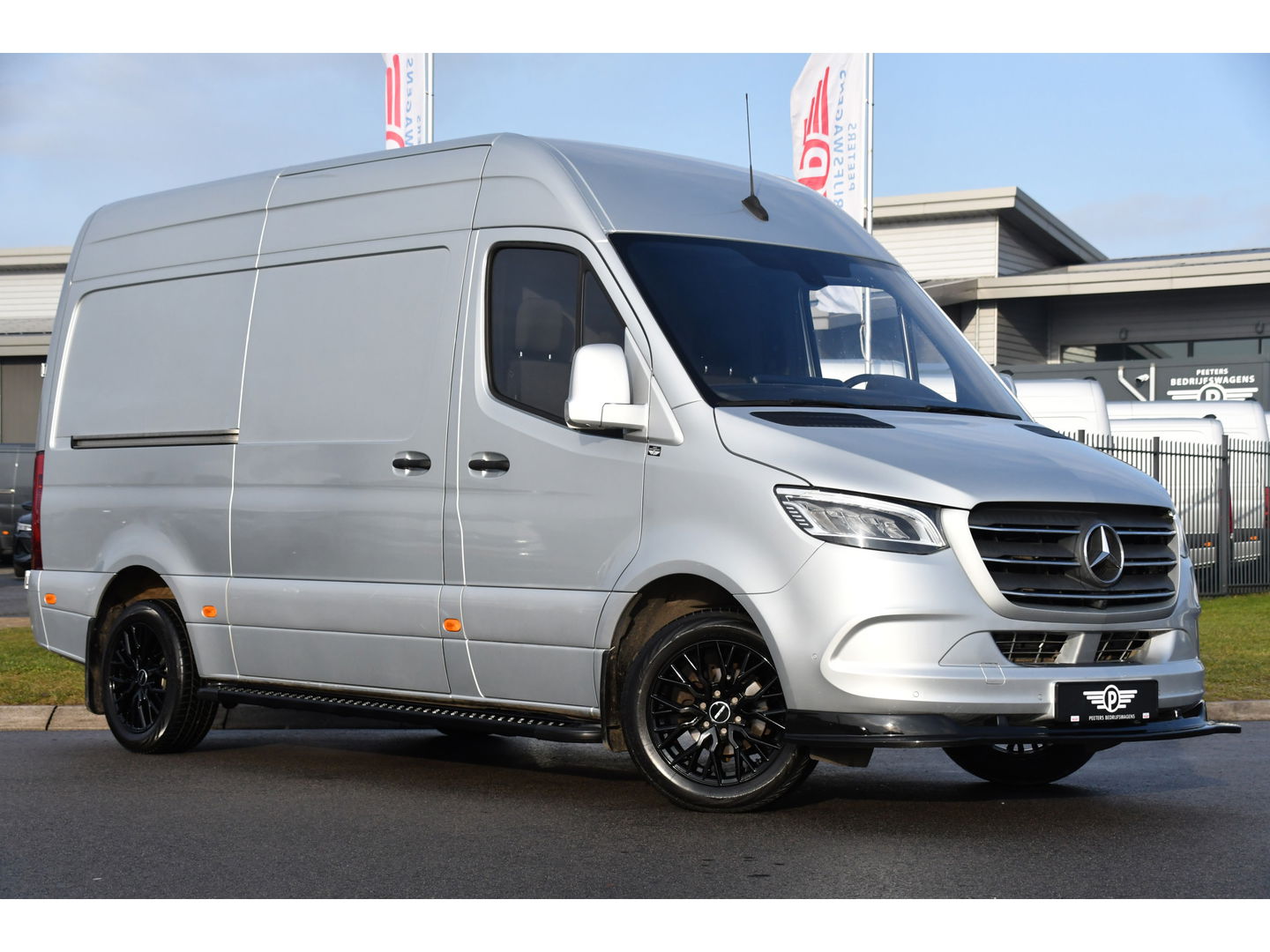 Mercedes-Benz Sprinter 316 2.2 CDI L2H2 PB Edition 360 Camera, Cruise, Carplay, 164pk, Automaat, LED, Stoelverwarming, Standkachel, Trekhaak, Uniek!