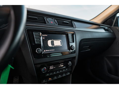 Škoda Rapid Spaceback 1.2 TSI JOY Plus | NAVI | CLIMA | STOELVERW | CRUISE | PDC VOOR + ACHTER | LM VELGEN