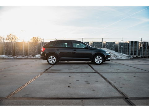 Škoda Rapid Spaceback 1.2 TSI JOY Plus | NAVI | CLIMA | STOELVERW | CRUISE | PDC VOOR + ACHTER | LM VELGEN