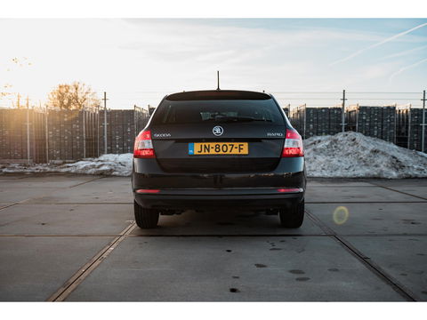 Škoda Rapid Spaceback 1.2 TSI JOY Plus | NAVI | CLIMA | STOELVERW | CRUISE | PDC VOOR + ACHTER | LM VELGEN