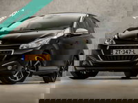 Peugeot 208 - 1.2 PureTech Sport Automaat (PANORAMADAK, APPLE CARPLAY, NAVIGATIE, CLIMATE, SPORTSTOELEN, CRUISE, GETINT GLAS, LM VELGEN, NIEUWSTAAT)