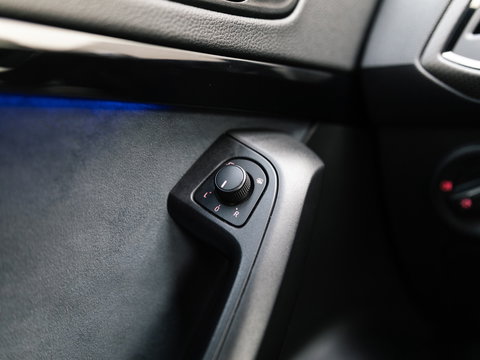 CUPRA Ateca 2.0 TSI 4DRIVE LIMITED AKRA CARBON BREMBO BEATS