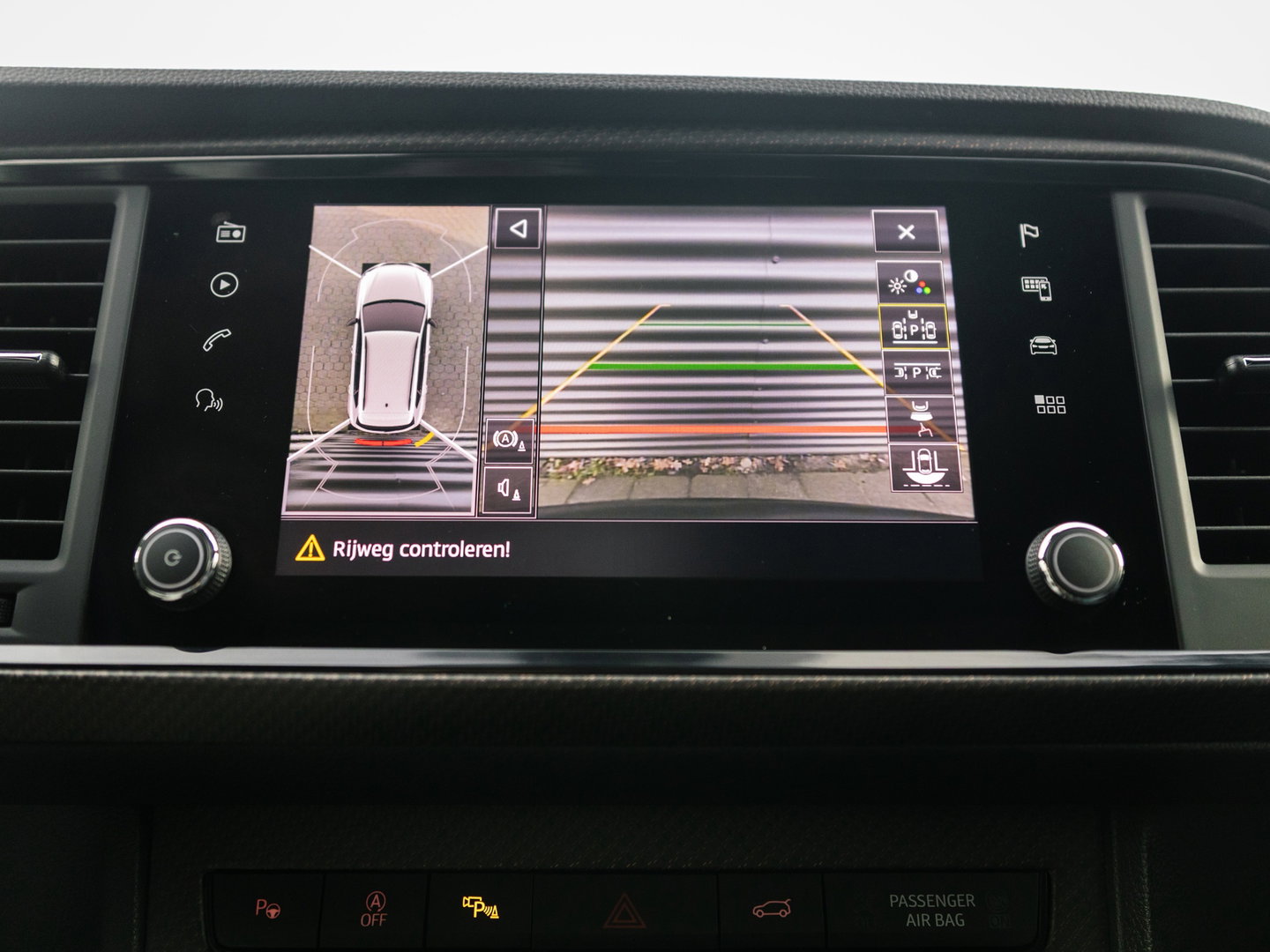 CUPRA Ateca 2.0 TSI 4DRIVE LIMITED AKRA CARBON BREMBO BEATS