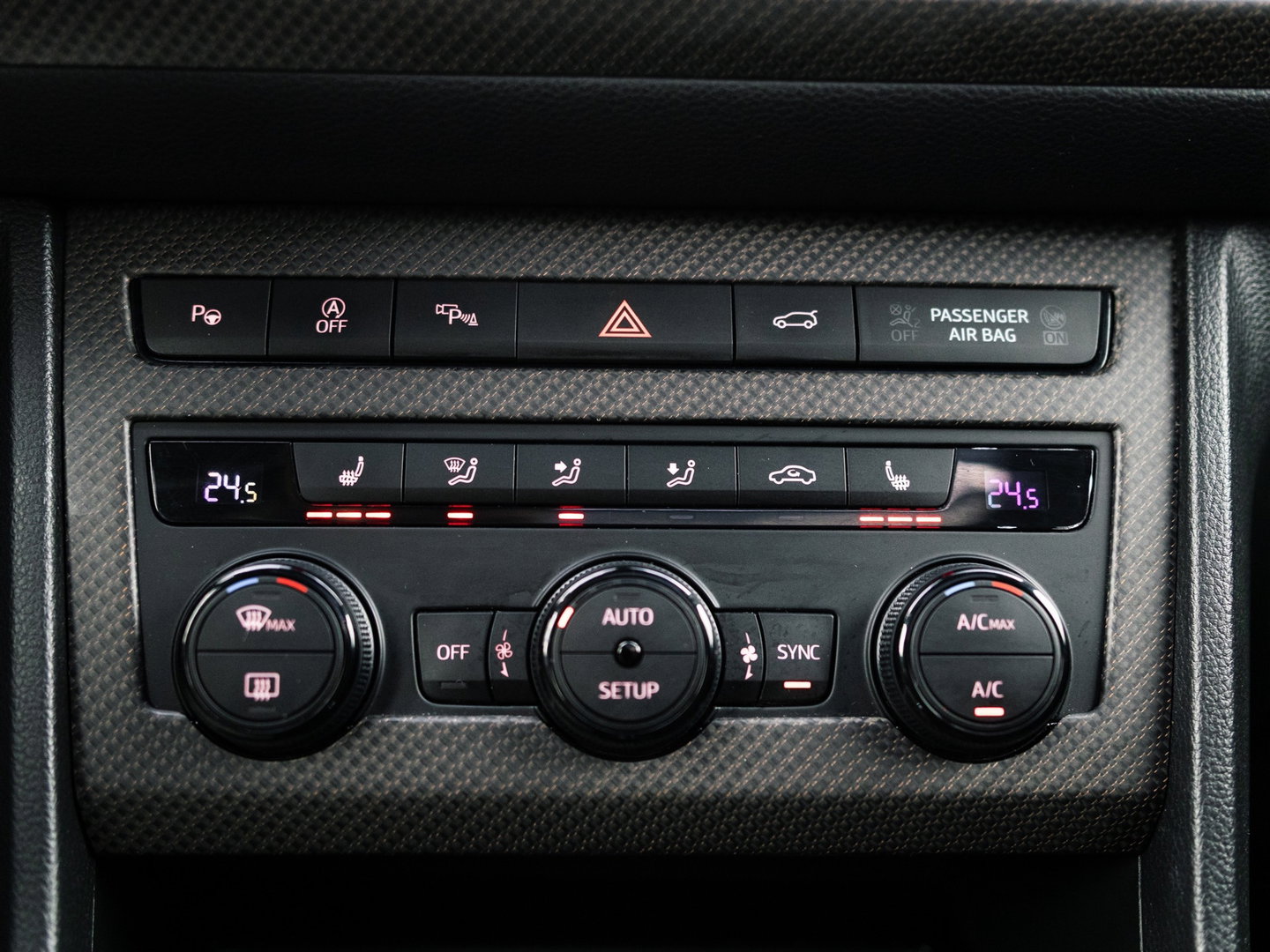 CUPRA Ateca 2.0 TSI 4DRIVE LIMITED AKRA CARBON BREMBO BEATS