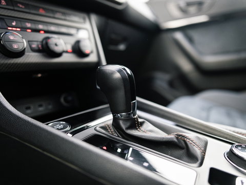 CUPRA Ateca 2.0 TSI 4DRIVE LIMITED AKRA CARBON BREMBO BEATS