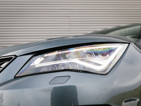 CUPRA Ateca 2.0 TSI 4DRIVE LIMITED AKRA CARBON BREMBO BEATS