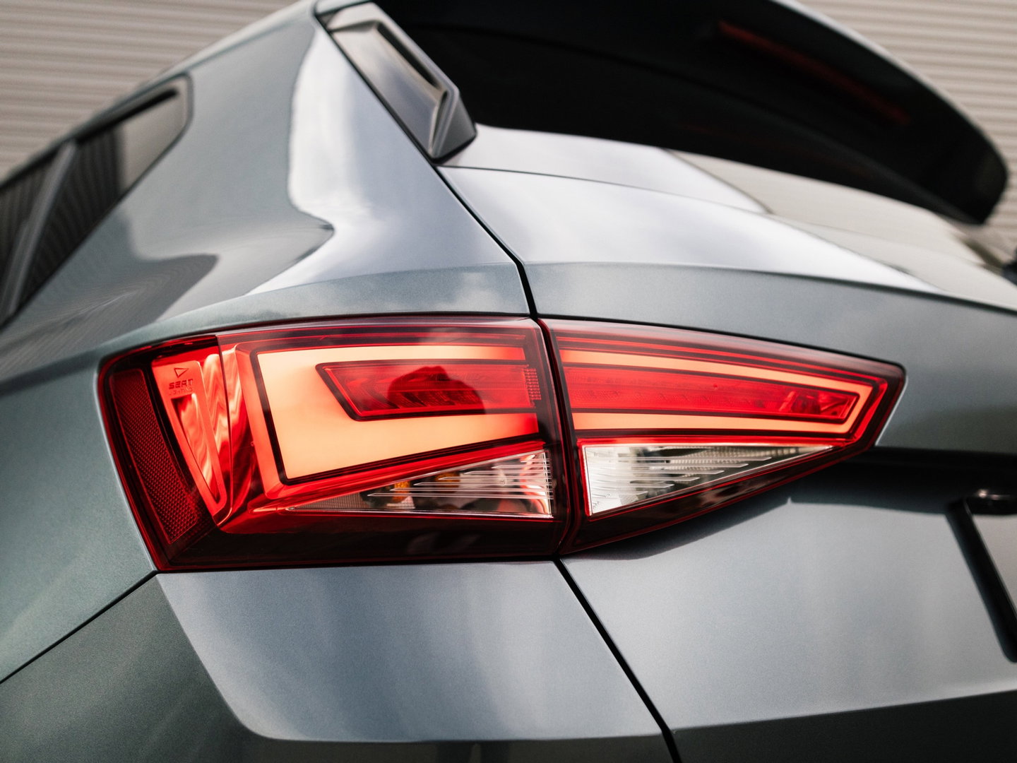 CUPRA Ateca 2.0 TSI 4DRIVE LIMITED AKRA CARBON BREMBO BEATS