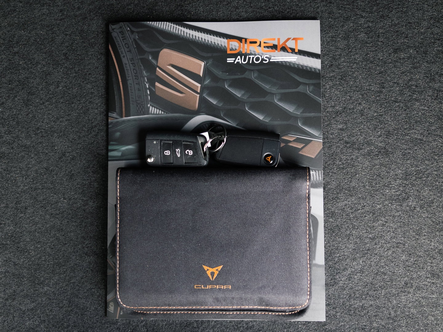 CUPRA Ateca 2.0 TSI 4DRIVE LIMITED AKRA CARBON BREMBO BEATS