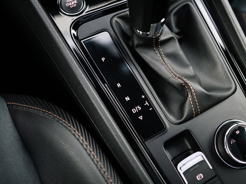 CUPRA Ateca 2.0 TSI 4DRIVE LIMITED AKRA CARBON BREMBO BEATS