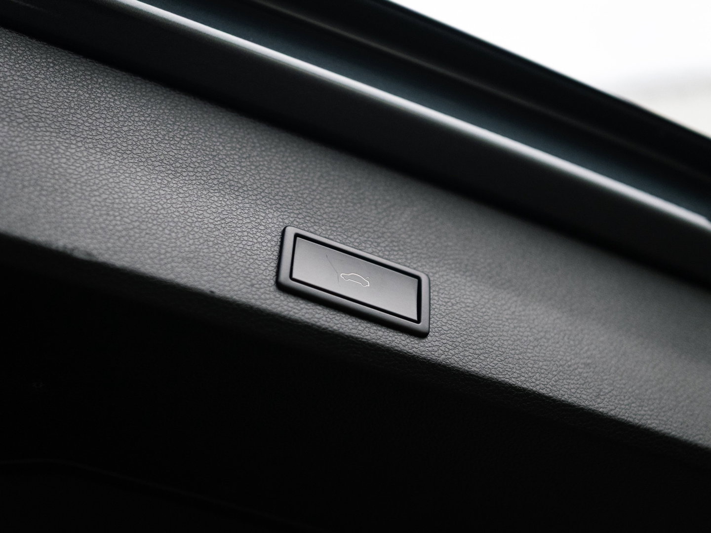 CUPRA Ateca 2.0 TSI 4DRIVE LIMITED AKRA CARBON BREMBO BEATS