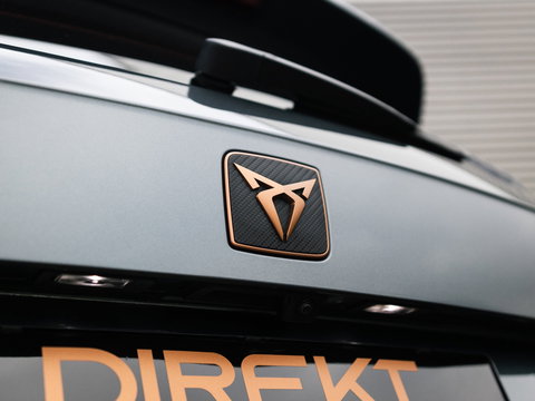 CUPRA Ateca 2.0 TSI 4DRIVE LIMITED AKRA CARBON BREMBO BEATS