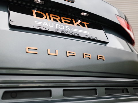 CUPRA Ateca 2.0 TSI 4DRIVE LIMITED AKRA CARBON BREMBO BEATS