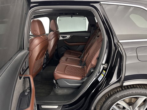 Audi Q7 3.0 TDI e-tron Quattro Sport (Plug-In) Aut. *PANO | LEATHER | ADAPTIVE-CRUISE | MATRIX-LED | BOSE-AUDIO | BLINDSPOT | MEMORY-PACK | DIGI-COCKPIT | HEATED-SPORTSEATS | NAVI-FULLMAP | CAMERA | HEAD-UP | SHIFTPADDLES | TOWBAR | 21"*