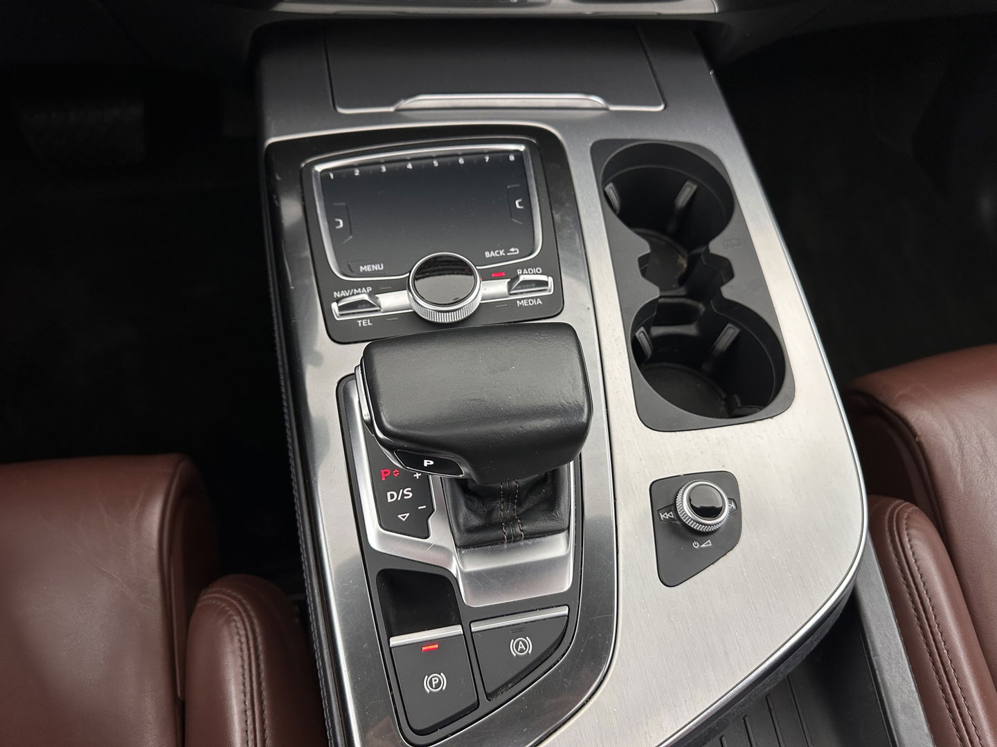 Audi Q7 3.0 TDI e-tron Quattro Sport (Plug-In) Aut. *PANO | LEATHER | ADAPTIVE-CRUISE | MATRIX-LED | BOSE-AUDIO | BLINDSPOT | MEMORY-PACK | DIGI-COCKPIT | HEATED-SPORTSEATS | NAVI-FULLMAP | CAMERA | HEAD-UP | SHIFTPADDLES | TOWBAR | 21"*