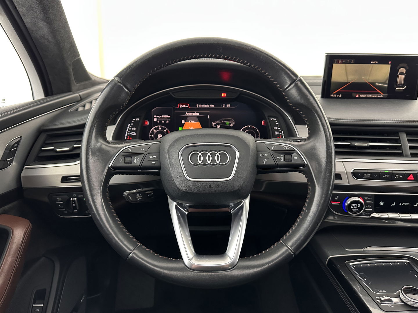 Audi Q7 3.0 TDI e-tron Quattro Sport (Plug-In) Aut. *PANO | LEATHER | ADAPTIVE-CRUISE | MATRIX-LED | BOSE-AUDIO | BLINDSPOT | MEMORY-PACK | DIGI-COCKPIT | HEATED-SPORTSEATS | NAVI-FULLMAP | CAMERA | HEAD-UP | SHIFTPADDLES | TOWBAR | 21"*