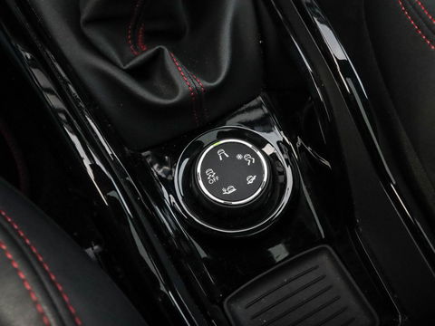 Peugeot 2008 1.2 PureTech GT-line | Trekhaak | Pano | Camera