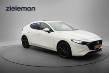 Mazda 3 - 2.0 e-SkyActiv-X M Hybrid 186 Luxury - Carplay, Dakraam, Leer, Camera, Stuur/Stoelverw.