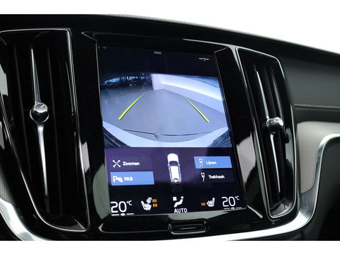Volvo V60 2.0 T6 Recharge AWD R-Design | Pano-dak | elek. Trekhaak | Head-up | ACC | Stoel + stuurverwarming |