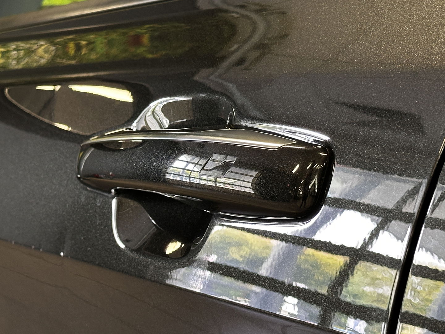 Lynk & Co 01 1.5 | Stuurverwarming | Zwarte Hemel | Panoramadak | Achteruitrijcamera | Adaptive Cruise Control | Keyless | Elektrische Bestuurdersstoel + Geheugen | Parkeersensoren | Apple Carplay | Android A