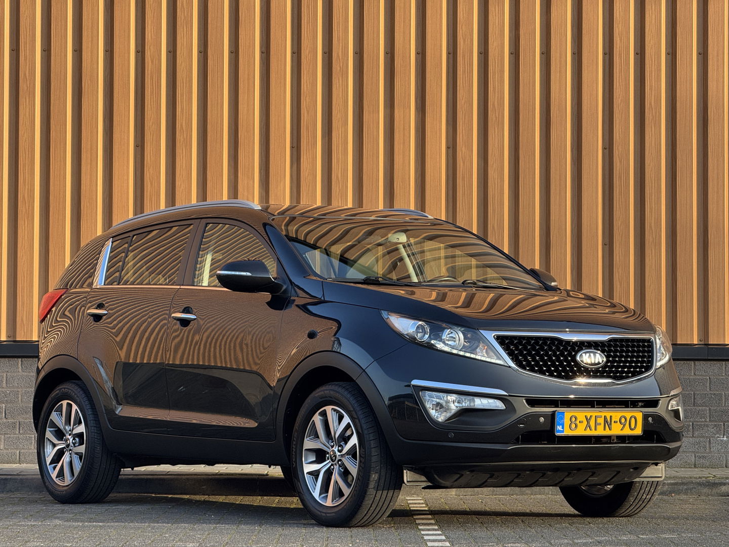 Kia Sportage 1.6 GDI ComfortLine | Stoelverwarming | Achterbankverwarming | Afneembare Trekhaak | Camera | Navigatie | Parkeersensoren | Isofix | Bluetooth | 17" Lichtmetaal |