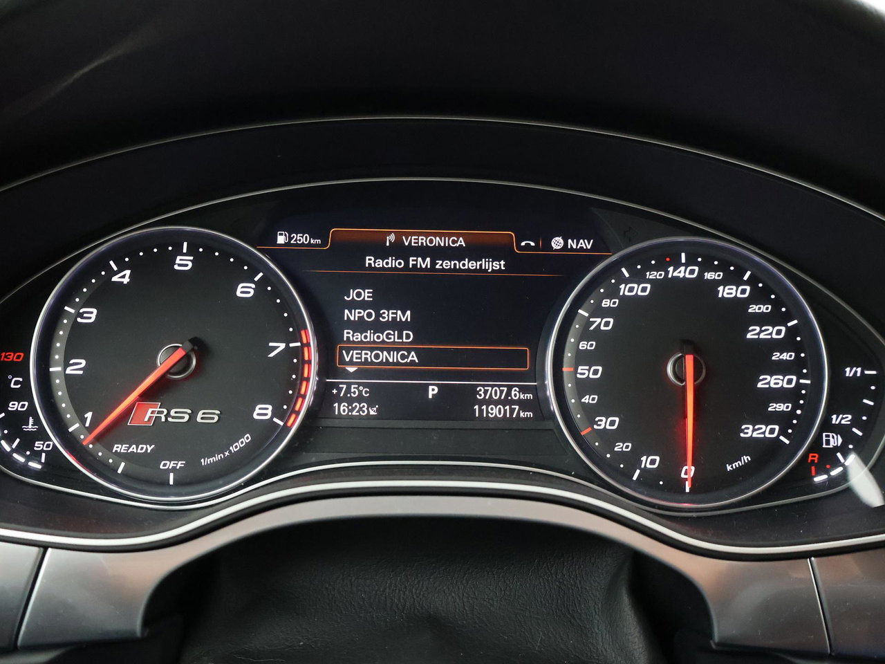 Audi RS6
