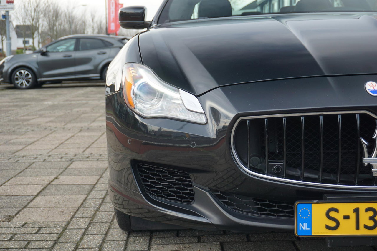 Maserati Quattroporte
