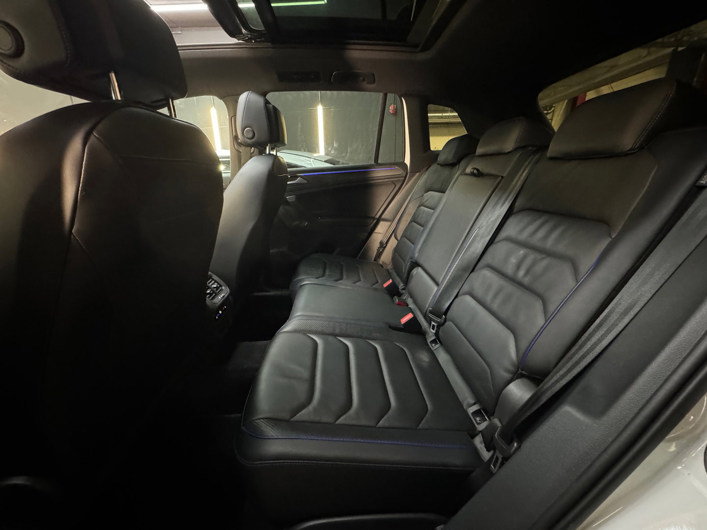 Volkswagen Tiguan 2.0 TSI R 75 Edition 4Matic Pano|HuD|Memory