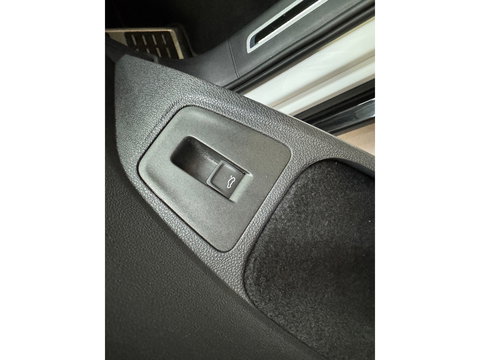 Volkswagen Tiguan 2.0 TSI R 75 Edition 4Matic Pano|HuD|Memory