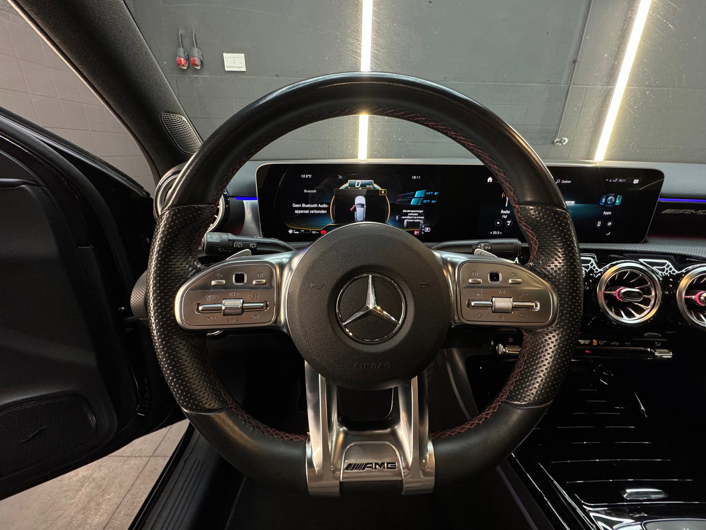 Mercedes-Benz A-Klasse AMG 35 4MATIC Pano|Aero|Sfeer|Night