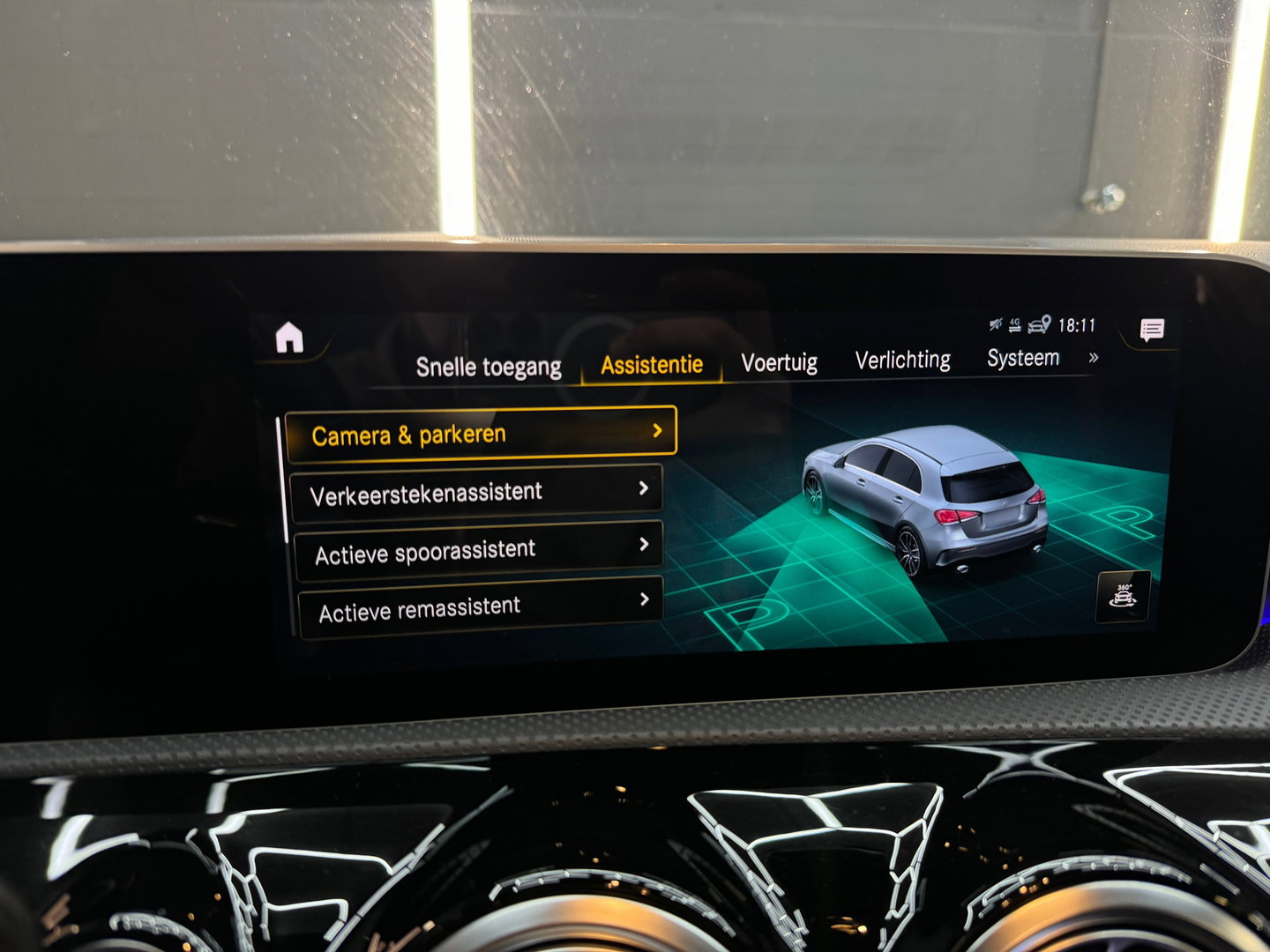 Mercedes-Benz A-Klasse AMG 35 4MATIC Pano|Aero|Sfeer|Night