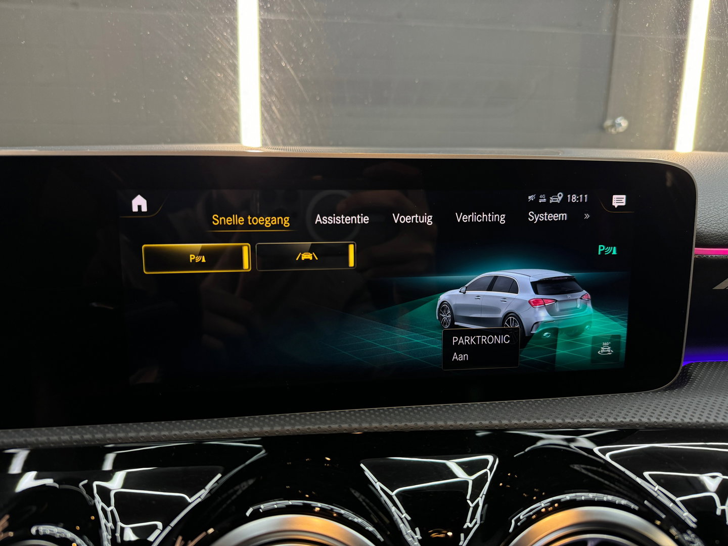 Mercedes-Benz A-Klasse AMG 35 4MATIC Pano|Aero|Sfeer|Night