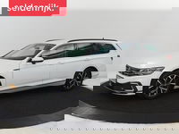 Volkswagen Passat - 1.4 TSI PHEV GTE | Trekhaak | Stoelverwarming | Virtual Cockpit | Camera | Adaptive cruise | Carplay | Matrix LED | Navigatie | Climate control | Plug In