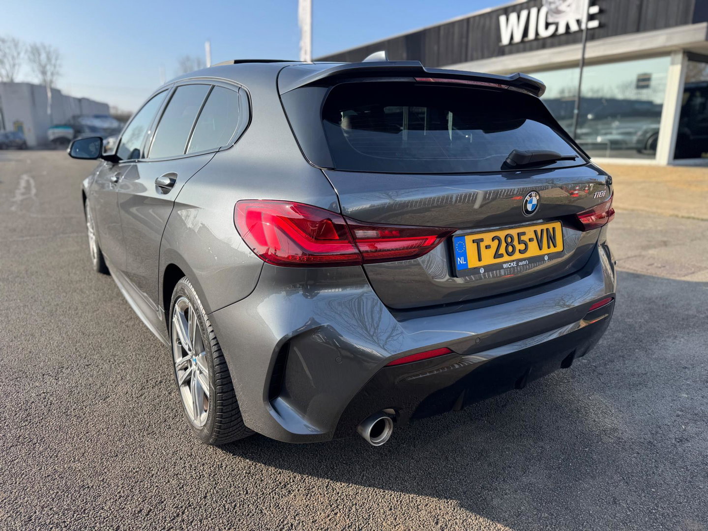 BMW 1-serie 118i High Executive Automaat panorama Led Navigatie