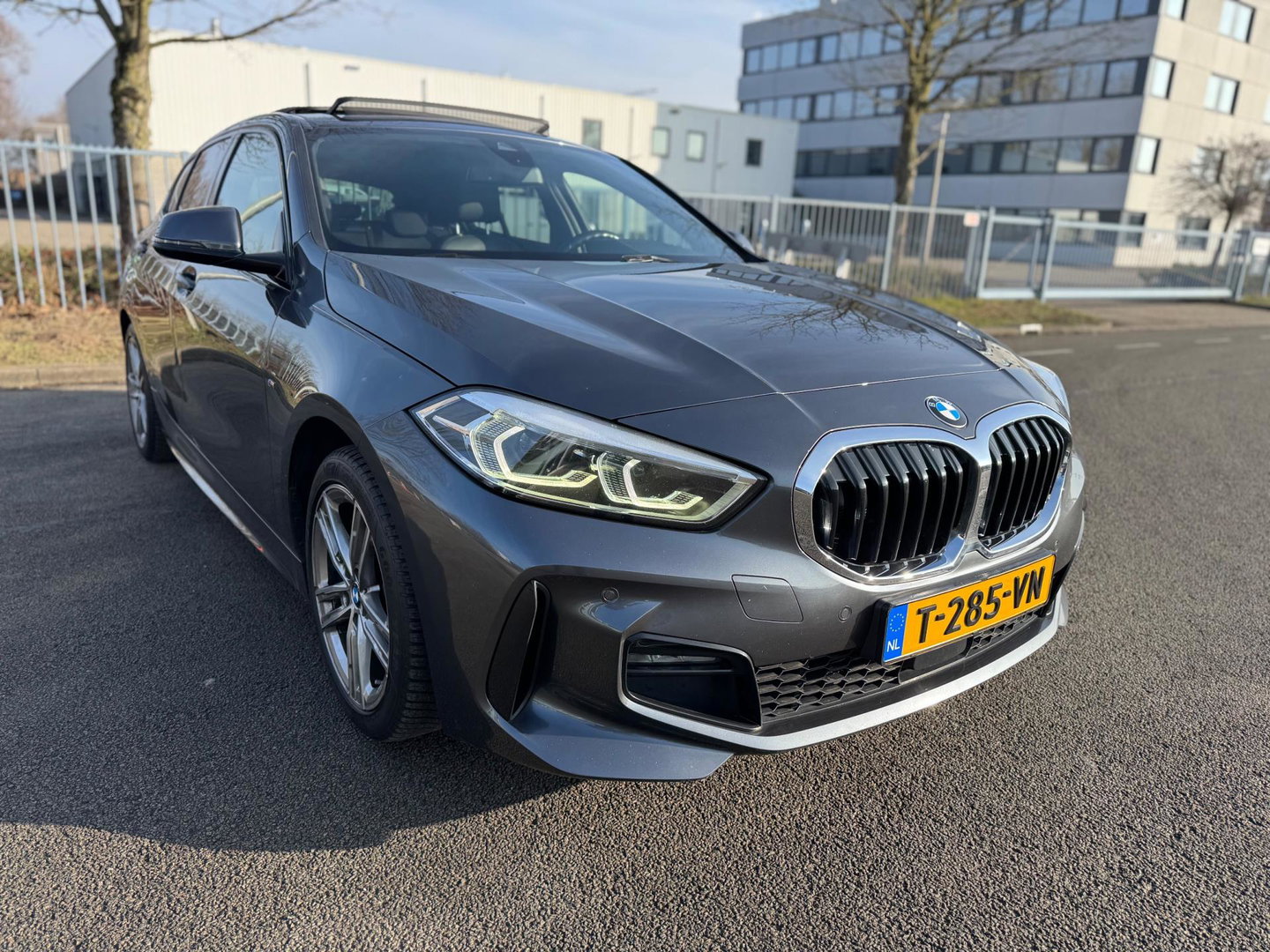BMW 1-serie 118i High Executive Automaat panorama Led Navigatie