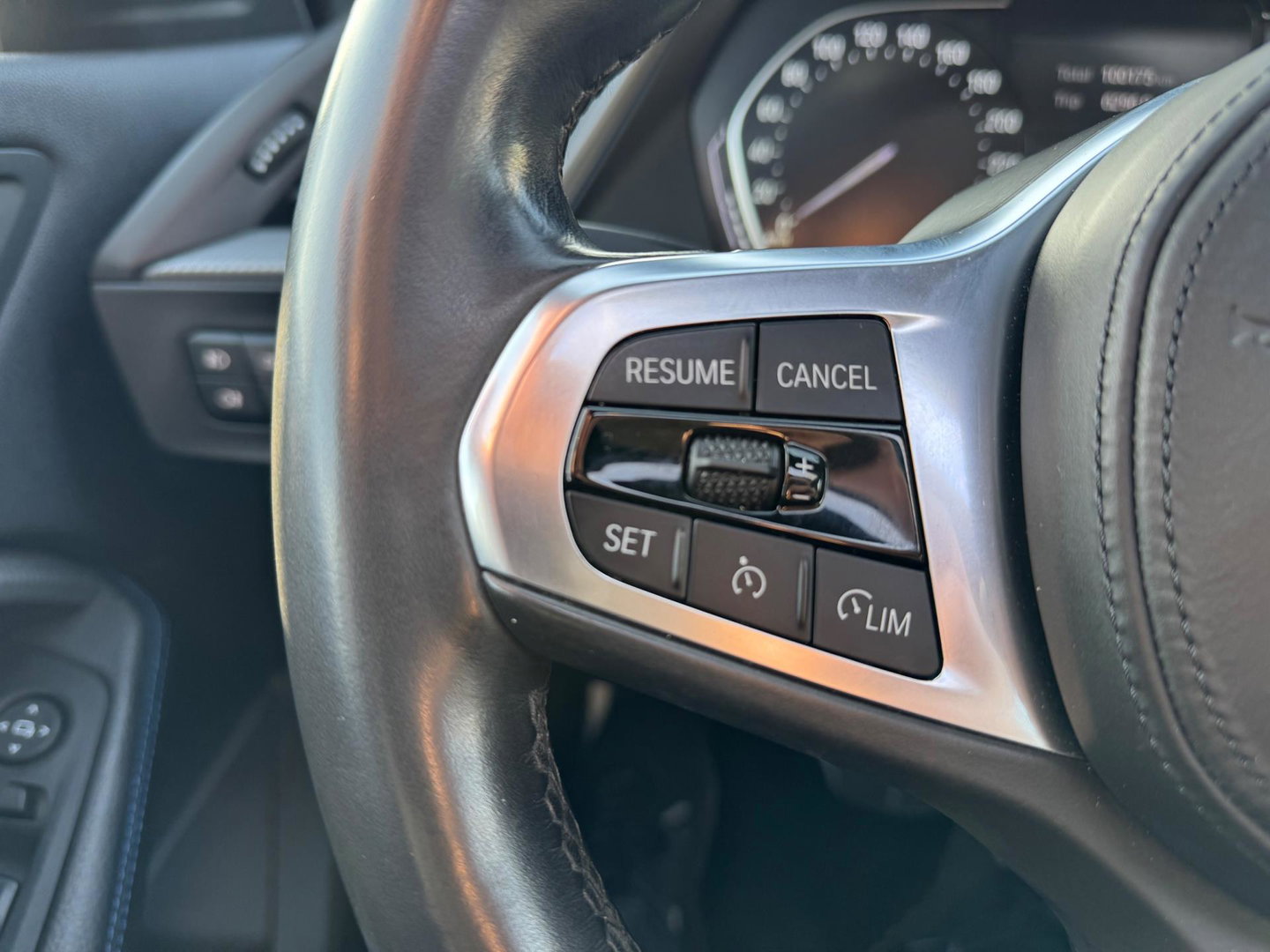 BMW 1-serie 118i High Executive Automaat panorama Led Navigatie