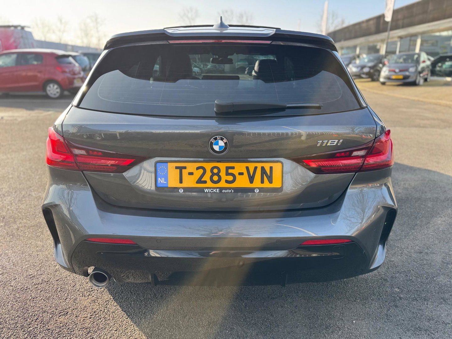 BMW 1-serie 118i High Executive Automaat panorama Led Navigatie