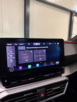 SEAT Leon Sportstourer Seat Leon 1.5 eTSI FR 150PK Virtual Carplay Camera Trekhaak Winterpack