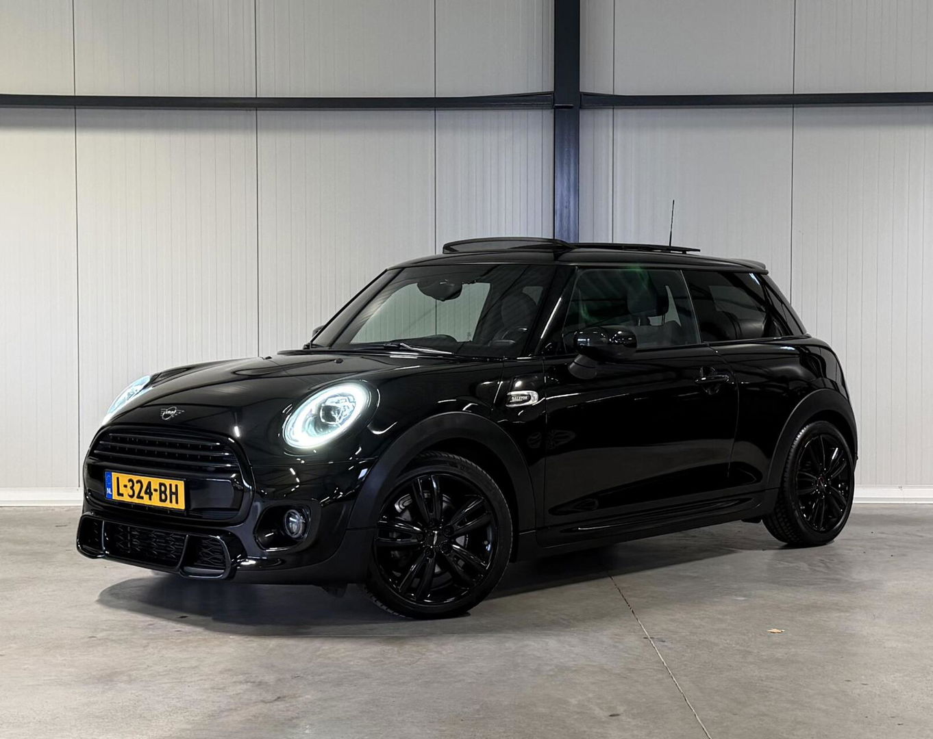 MINI Cooper Mini 1.5 136PK Dalston edition JCW-pack Pano Carplay
