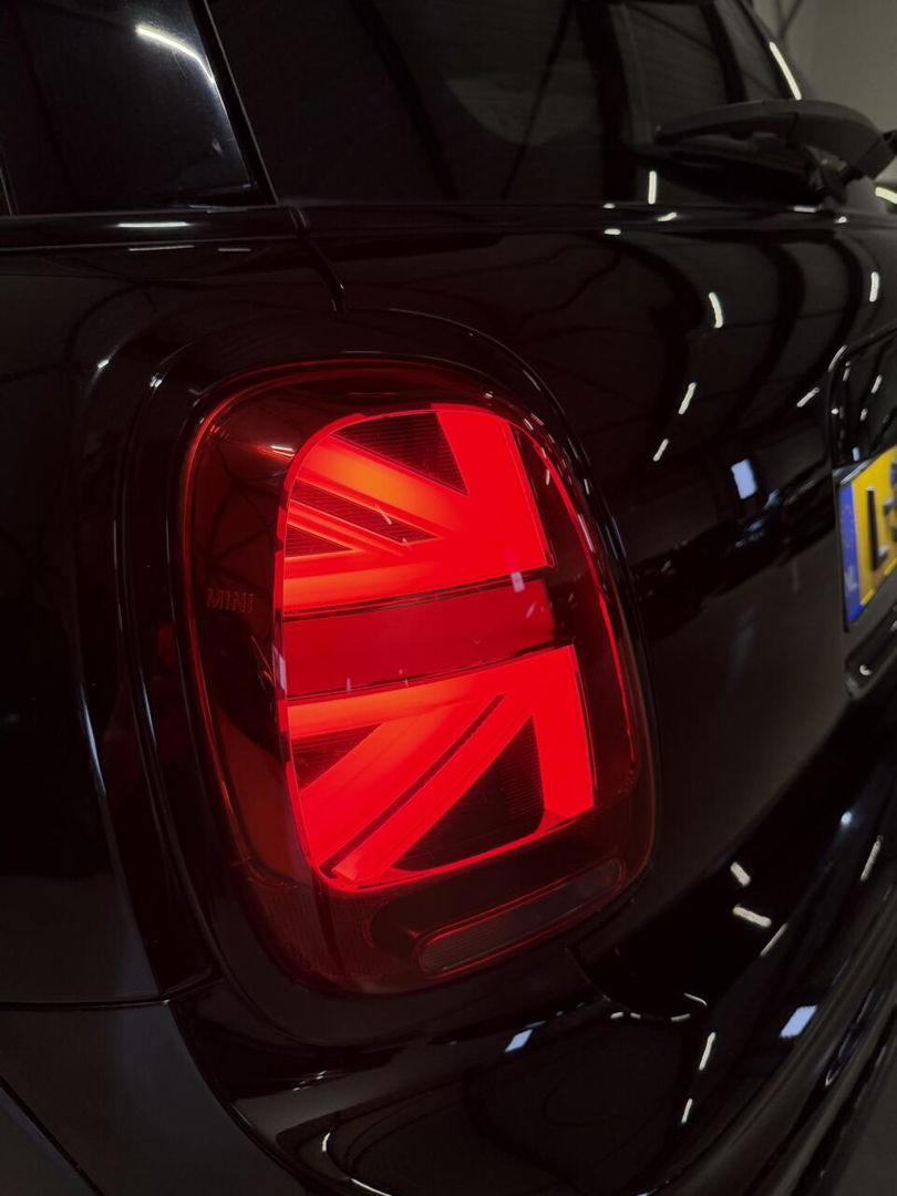 MINI Cooper Mini 1.5 136PK Dalston edition JCW-pack Pano Carplay