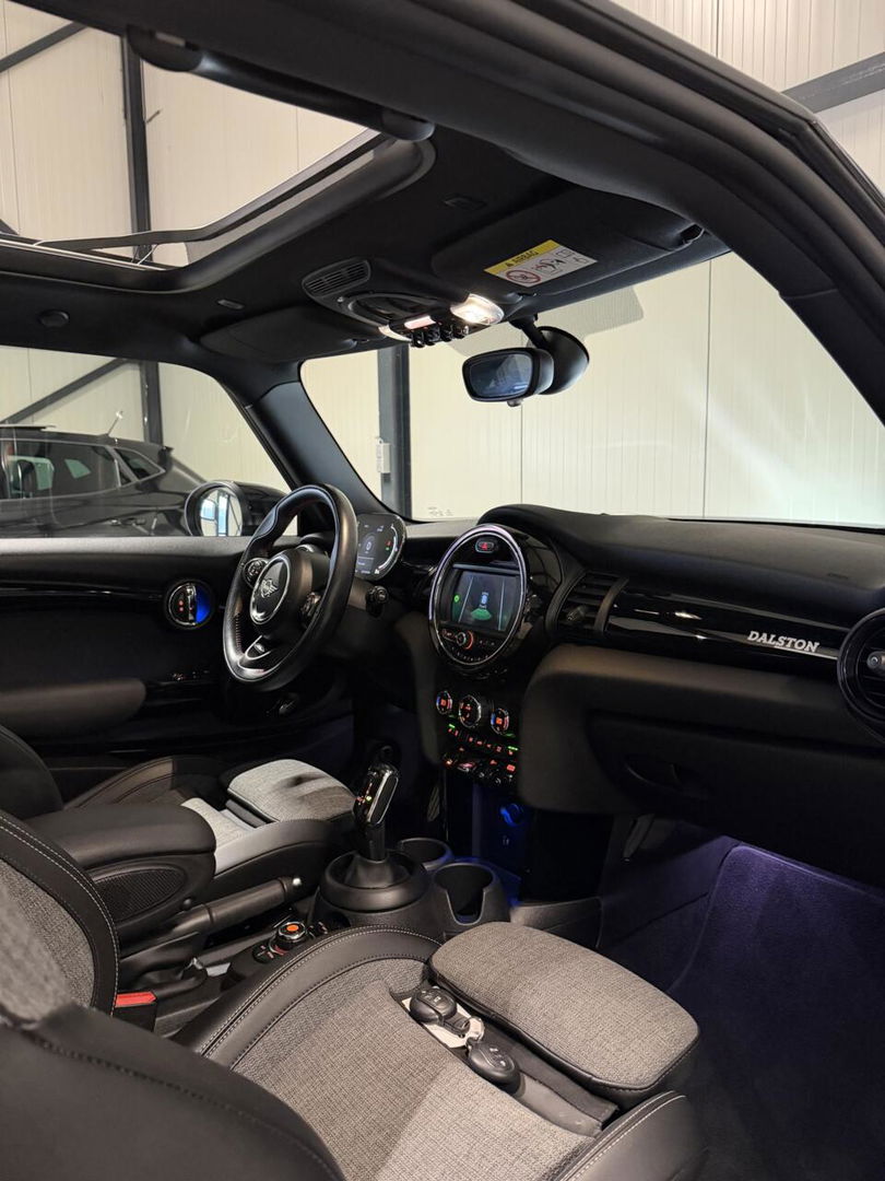 MINI Cooper Mini 1.5 136PK Dalston edition JCW-pack Pano Carplay