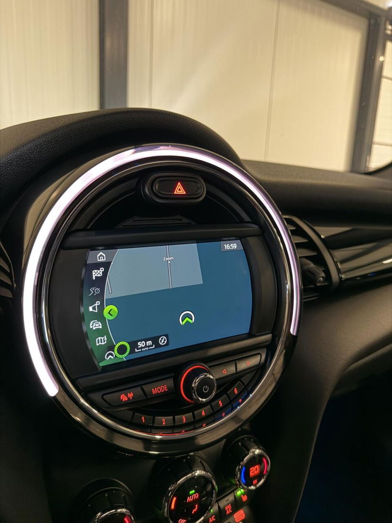 MINI Cooper Mini 1.5 136PK Dalston edition JCW-pack Pano Carplay