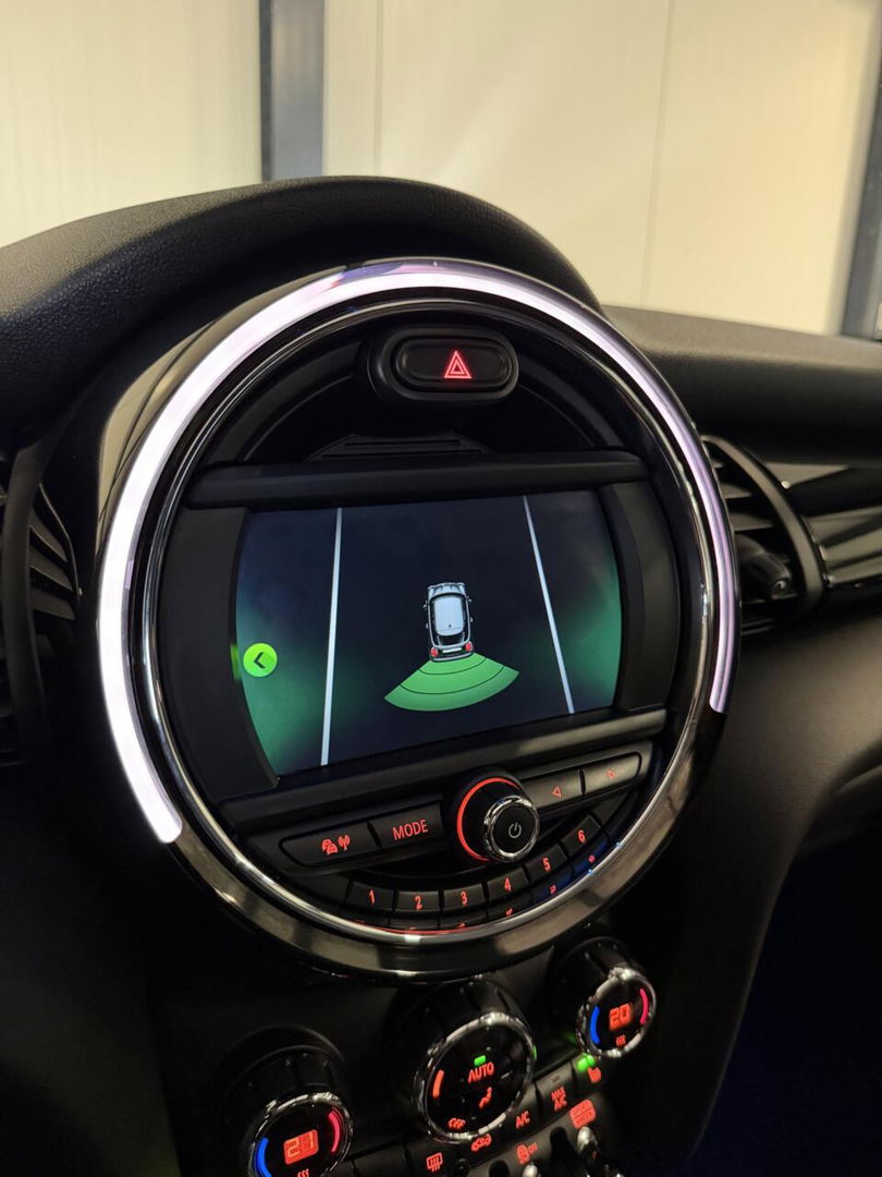 MINI Cooper Mini 1.5 136PK Dalston edition JCW-pack Pano Carplay