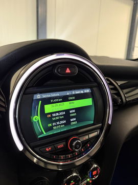 MINI Cooper Mini 1.5 136PK Dalston edition JCW-pack Pano Carplay