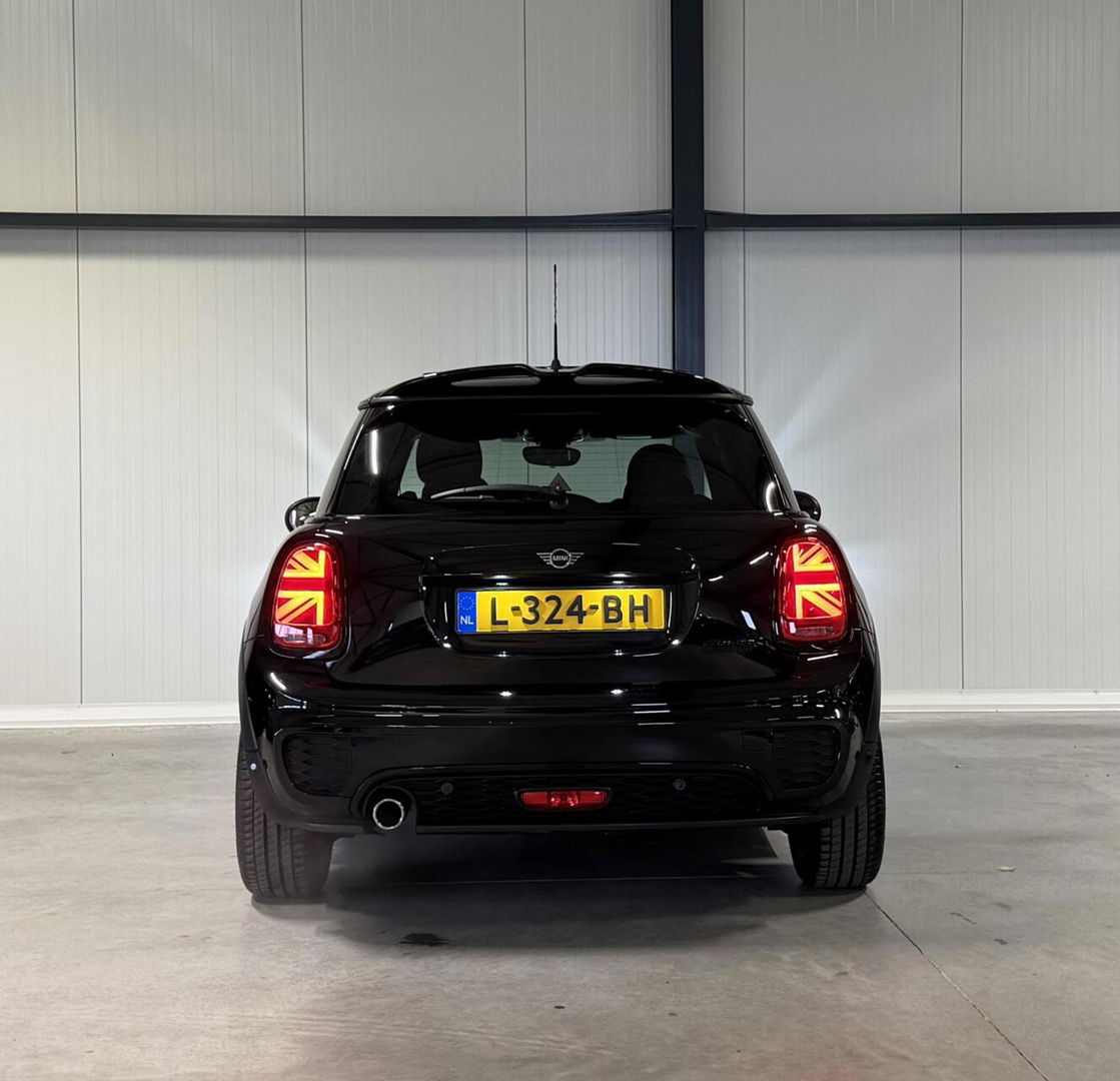 MINI Cooper Mini 1.5 136PK Dalston edition JCW-pack Pano Carplay