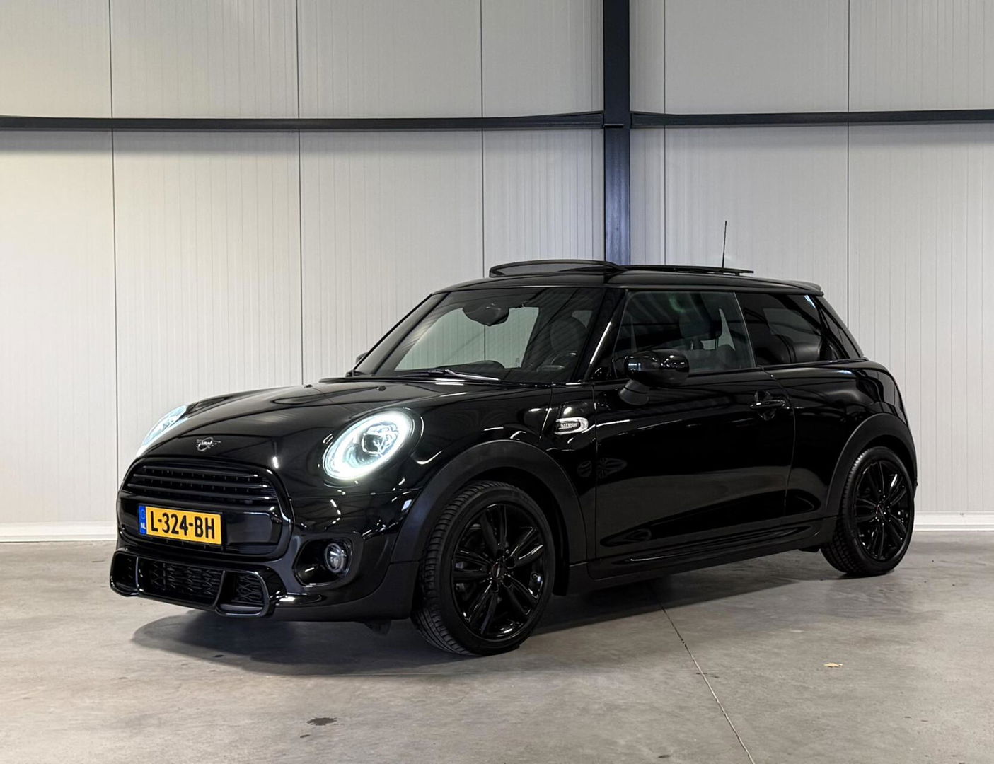 MINI Cooper Mini 1.5 136PK Dalston edition JCW-pack Pano Carplay