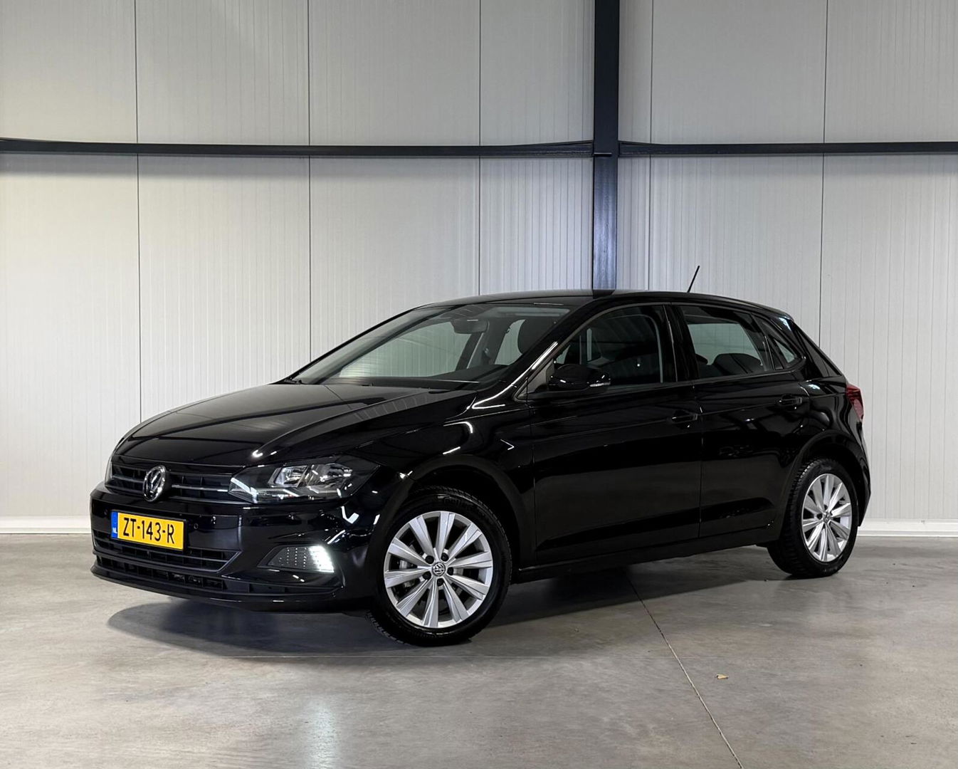 Volkswagen Polo 1.0 TSI DSG Climate Carplay Stoelverwarming
