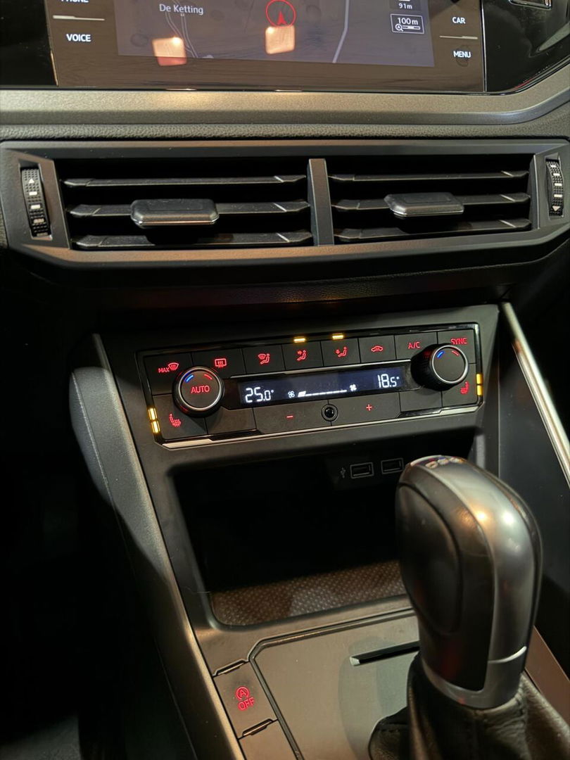 Volkswagen Polo 1.0 TSI DSG Climate Carplay Stoelverwarming