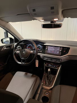 Volkswagen Polo 1.0 TSI DSG Climate Carplay Stoelverwarming